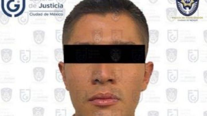 Diego Armando Helguera se entrega a la fiscalía de la CDMX