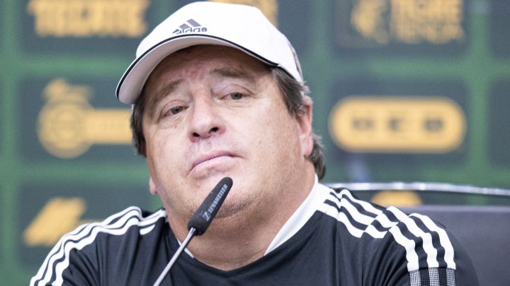 Ante bajas de Gignac y Thauvin, 'Piojo' ve un plantel basto