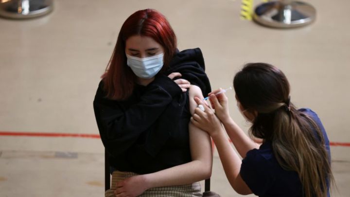 CDMX vacunará a adultos de 30 a 39 años la próxima semana