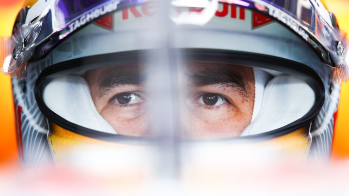 Checo Pérez se fue con las manos vacías en la casa de Red Bull