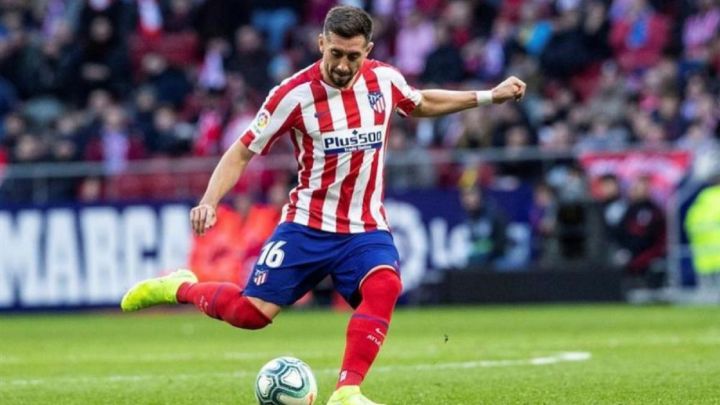 Héctor Herrera en un partido con el Atlético de Madrid