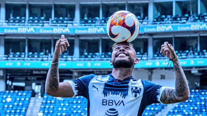 Duván Vergara en su presentación con Rayados