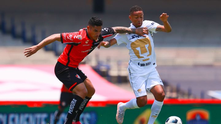Decepciona Pumas en su debut: 0-0 frente al Atlas