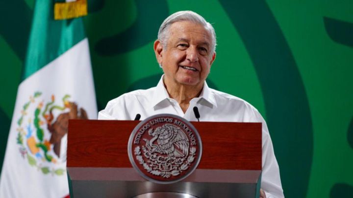 AMLO dice estar contento con los resultados de Consulta popular