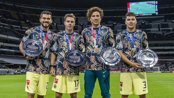 Medallistas en los Juegos Olímpicos recibieron reconocimiento