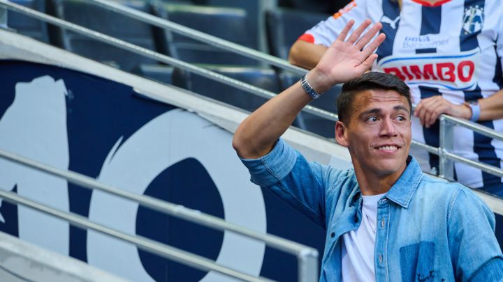 Héctor Moreno será padre por tercera vez