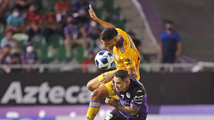 Tigres vivió un primer tiempo accidentado contra Mazatlán