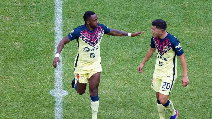 América refuerzo