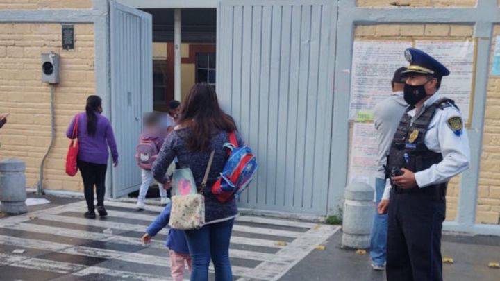 Regreso a clases: Participan más de 8 mil policías en la CDMX