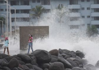 “Larry” ahora es huracán categoría 3