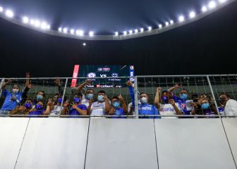 ¿Y Susana? La sana distancia no existió en la entrada del Cruz Azul vs Monterrey