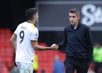 Técnico de los Wolves da espaldarazo a Raúl Jiménez
