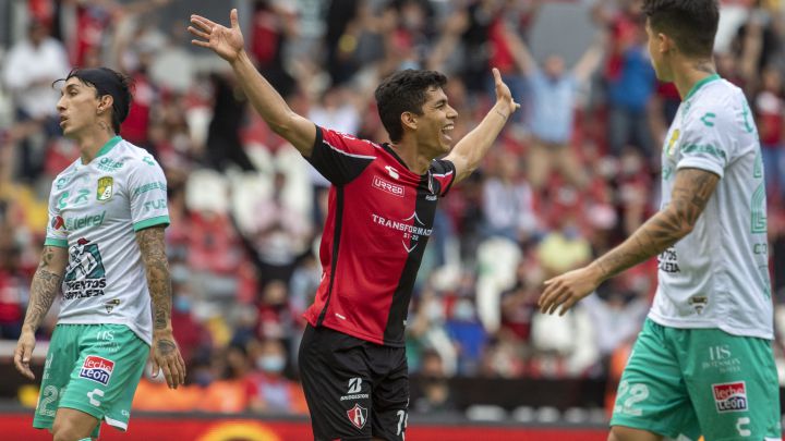 Atlas vence 2-0 a León en la jornada 10 del Apertura 2021