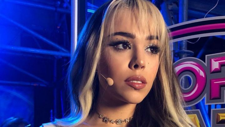 ¡Danna Paola sorprende al cantar icónico tema de RBD!