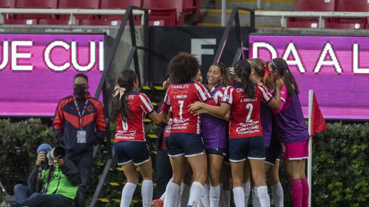 Chivas (2-1) América Resúmen del partido y goles