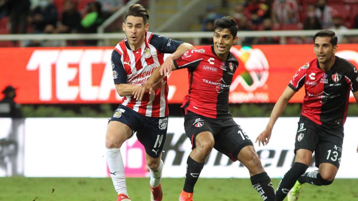 Plantel de Chivas no piensa en cambio de técnico