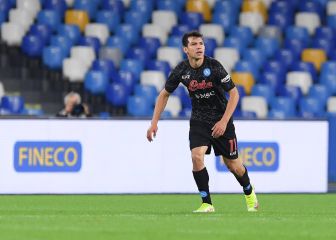 Chucky Lozano se habría molestado tras salir de cambio