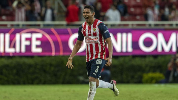 Chivas empata 1-1 con Cruz Azul en la jornada 15 de la Liga MX