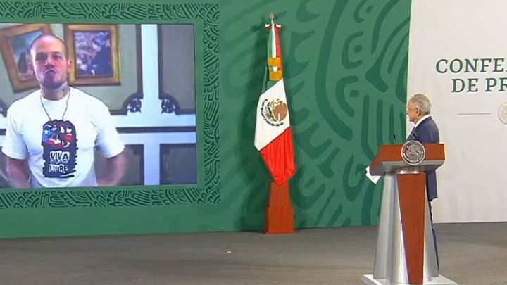 AMLO pone canción de Calle 13 en ‘La mañanera’