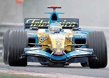 Renault defiende hoy ante la FIA el 'Mass Damper'