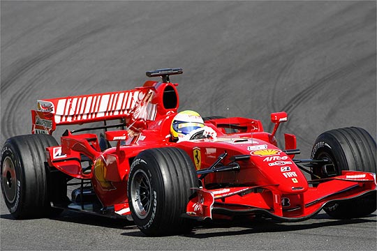 Ferrari mantiene su dominio y Alonso consigue el quinto mejor tiempo