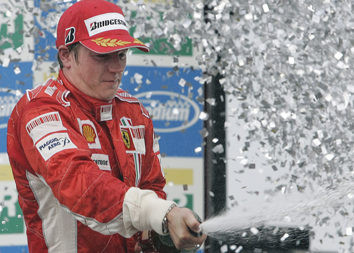 Räikkönen se proclama campeón