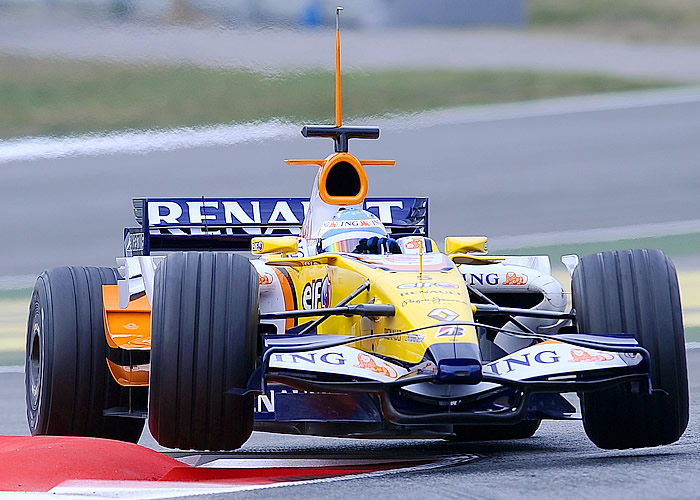 Alonso: "Los McLaren son favoritos en Mónaco"