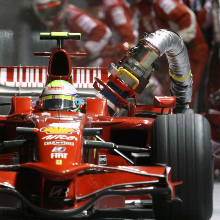 Ferrari volverá a usar en sus repostajes la ''piruleta''