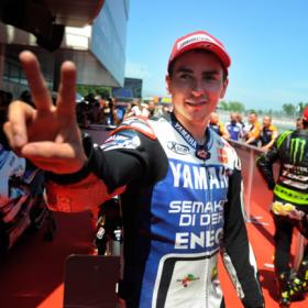 Lorenzo mueve ficha y renueva con Yamaha Lorenzo mueve ficha y renueva con Yamaha
