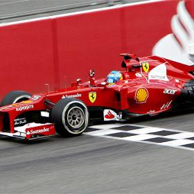 Whitmarsh: "Fernando Alonso está haciendo un gran trabajo" Whitmarsh: "Fernando Alonso está haciendo un gran trabajo"