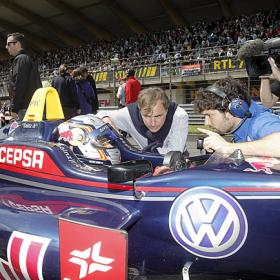 Los Sainz coincidirán en Nurburgring esta semana Los Sainz coincidirán en Nurburgring esta semana