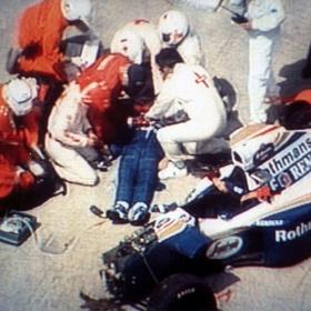 Muere el doctor que atendió a Senna en su accidente mortal Muere el doctor que atendió a Senna en su accidente mortal