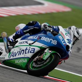 David Salom debutó con lluvia en MotoGP David Salom debutó con lluvia en MotoGP