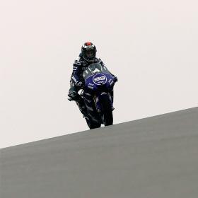 Lorenzo gana el duelo a Pedrosa y se lleva la 'pole' Lorenzo gana el duelo a Pedrosa y se lleva la 'pole'