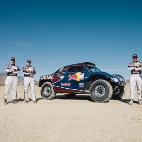 La vuelta de Sainz motiva a Peterhansel La vuelta de Sainz motiva a Peterhansel