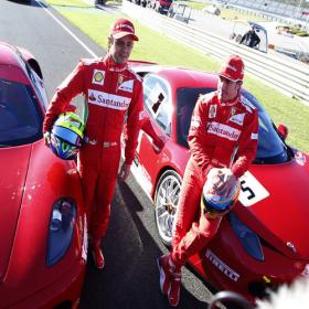Ferrari finaliza la temporada con exhibición en Cheste Ferrari finaliza la temporada con exhibición en Cheste