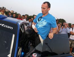 Kubica: "No hay posibilidades de volver a la Fórmula 1 en breve" Kubica: "No hay posibilidades de volver a la Fórmula 1 en breve"