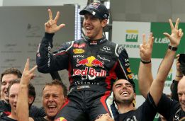 Sebastian Vettel: “Admiro a Alonso y le respeto como piloto” Sebastian Vettel: “Admiro a Alonso y le respeto como piloto”