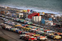 Lima dio la partida por primera vez al rally Dakar Lima dio la partida por primera vez al rally Dakar
