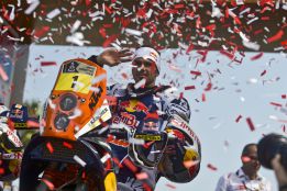 'Chaleco' López gana la primera etapa del Dakar; Despres, quinto 'Chaleco' López gana la primera etapa del Dakar; Despres, quinto