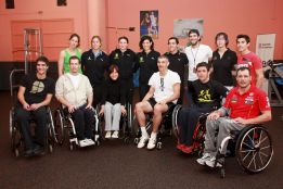 Isidre Esteve aúna deportistas de élite y discapacitados Isidre Esteve aúna deportistas de élite y discapacitados