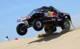 La dirección del Dakar le quita la bonificación a Carlos Sainz La dirección del Dakar le quita la bonificación a Carlos Sainz