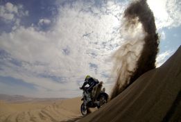 Kurt Caselli gana la séptima etapa con la moto de Coma Kurt Caselli gana la séptima etapa con la moto de Coma