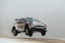 Jari Ketomaa se hace con el triunfo sobre la fría nieve Jari Ketomaa se hace con el triunfo sobre la fría nieve