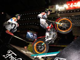 Toni Bou puede igualar los siete títulos de Jordi Tarrés Toni Bou puede igualar los siete títulos de Jordi Tarrés
