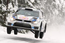 Sébastien Ogier va lanzado hacia la primera victoria del Polo Sébastien Ogier va lanzado hacia la primera victoria del Polo