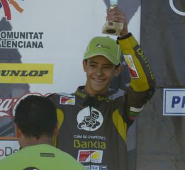 Eduardo Alayón, el gran reto de un piloto en tierra de surf Eduardo Alayón, el gran reto de un piloto en tierra de surf