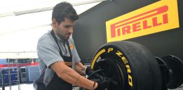 Jaime Alguersuari podría convertirse en piloto de viernes Jaime Alguersuari podría convertirse en piloto de viernes