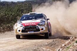 Dani Sordo inicia los ensayos sobre tierra con el Citroën DS3 Dani Sordo inicia los ensayos sobre tierra con el Citroën DS3
