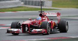 Ferrari pasa del séptimo al tercer equipo en un año Ferrari pasa del séptimo al tercer equipo en un año
